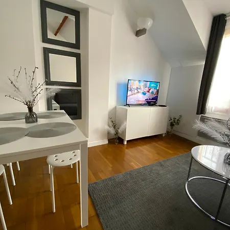 Duplex Minimaliste - 30 Min De Paris דירה סנט-אואן-ל'אומון